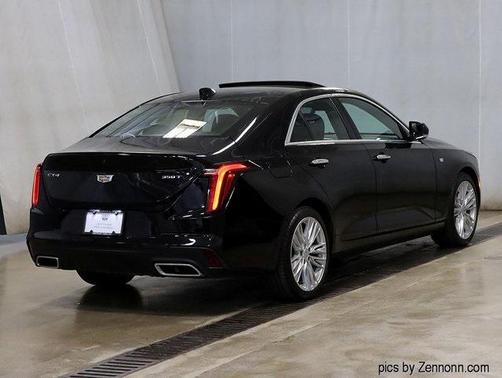 2023 Cadillac CT4 Premium Luxury