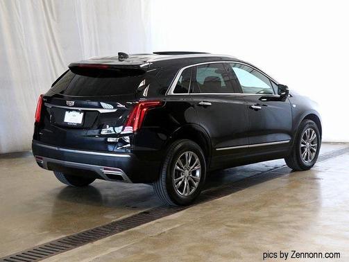 2022 Cadillac XT5 Premium Luxury