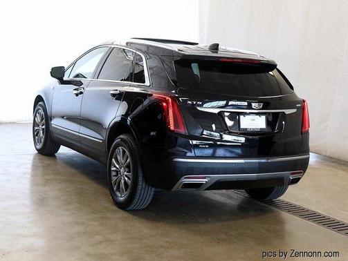 2022 Cadillac XT5 Premium Luxury