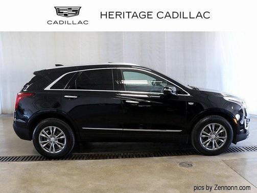 2022 Cadillac XT5 Premium Luxury