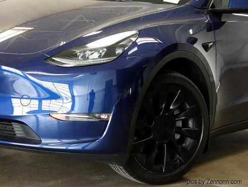 2023 Tesla Model Y Long Range Dual Motor All-Wheel Drive