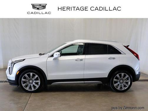Crystal White Tricoat 2023 Cadillac XT4 Premium Luxury