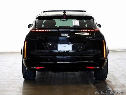 2024 Cadillac LYRIQ Sport w/1SK