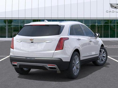 Crystal White Tricoat 2026 Cadillac XT5 Premium Luxury