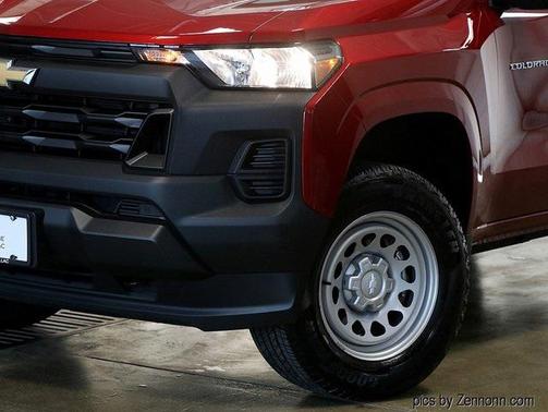 2023 Chevrolet Colorado WT