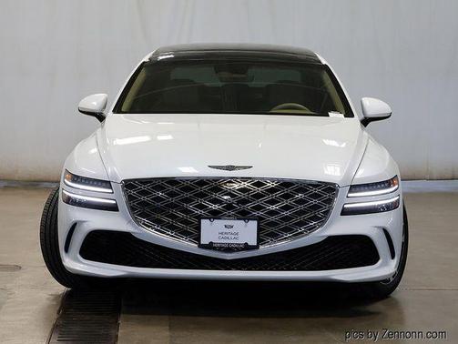 Uyuni White 2025 Genesis G80 2.5T Advanced AWD