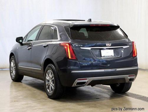 2022 Cadillac XT5 Premium Luxury