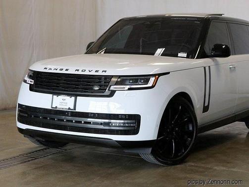 2023 Land Rover Range Rover P530 SE