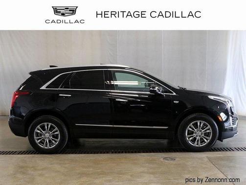 2022 Cadillac XT5 Premium Luxury