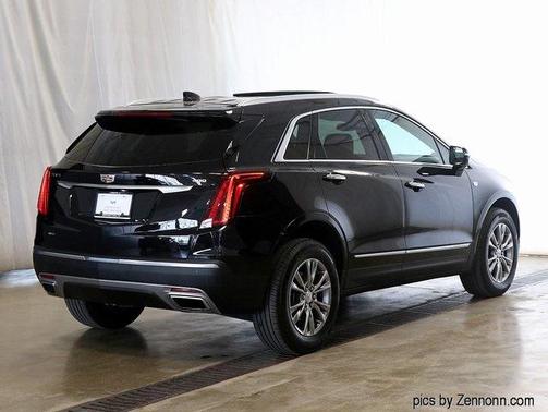 2022 Cadillac XT5 Premium Luxury