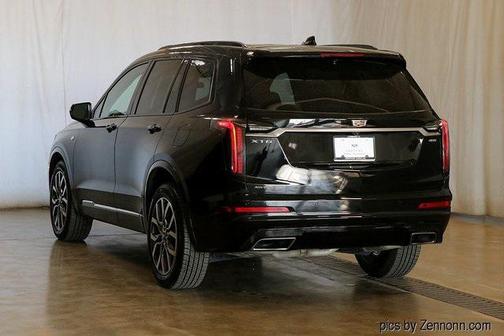 2023 Cadillac XT6 Sport AWD