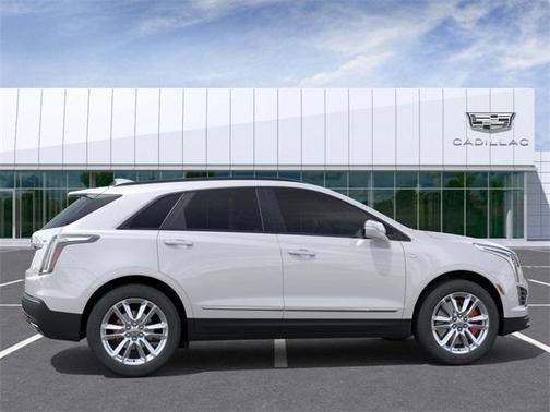 2025 Cadillac XT5 Sport