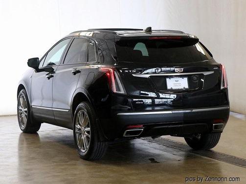 2022 Cadillac XT5 Sport
