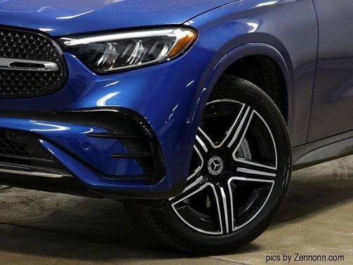 2025 Mercedes-Benz GLC 350e Base