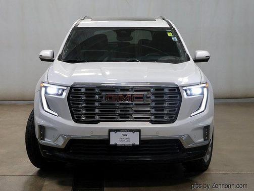 2024 GMC Acadia Denali