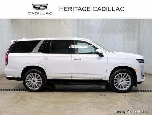 2022 Cadillac Escalade Premium Luxury