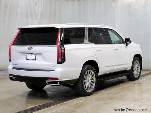2022 Cadillac Escalade Premium Luxury