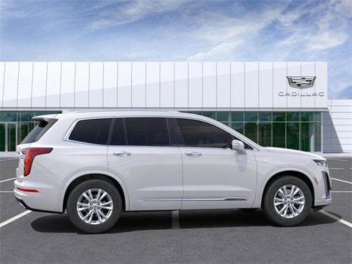 2025 Cadillac XT6 Luxury AWD