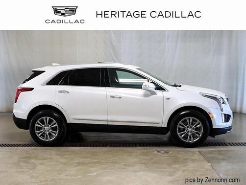 2022 Cadillac XT5 Premium Luxury