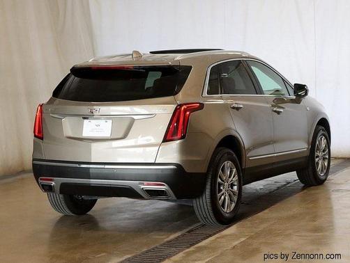 2022 Cadillac XT5 Premium Luxury