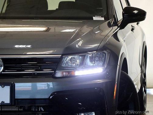 2020 Volkswagen Tiguan 2.0T SE R-Line Black 4MOTION