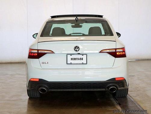 2024 Volkswagen Jetta GLI 2.0T Autobahn