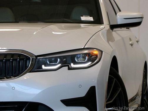 2021 BMW 330 xDrive