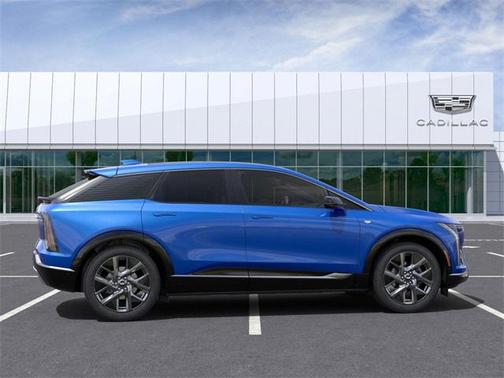 2025 Cadillac OPTIQ Luxury