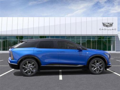 2025 Cadillac OPTIQ Luxury 1 AWD
