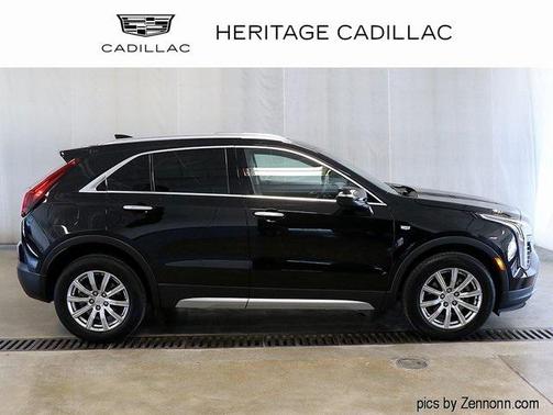2023 Cadillac XT4 Premium Luxury