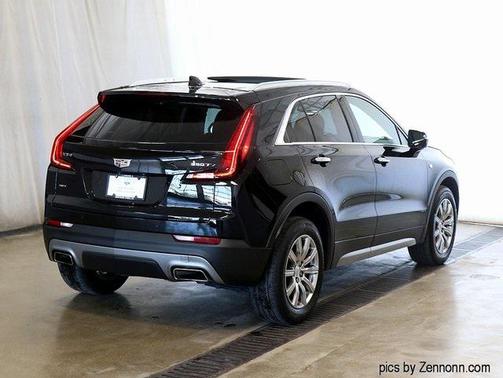 2023 Cadillac XT4 Premium Luxury