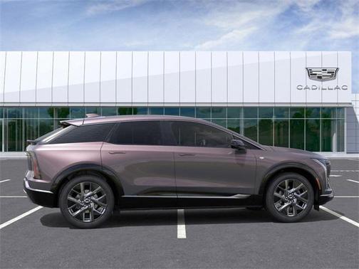 2025 Cadillac OPTIQ Luxury 2 AWD