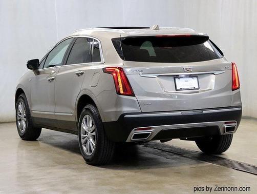 2022 Cadillac XT5 Premium Luxury