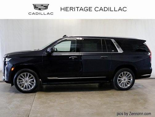 2023 Cadillac Escalade ESV Premium Luxury