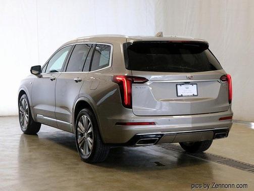 2023 Cadillac XT6 Premium Luxury FWD