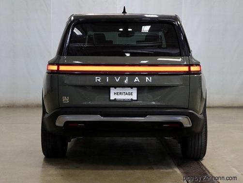 2022 Rivian R1S Launch Edition