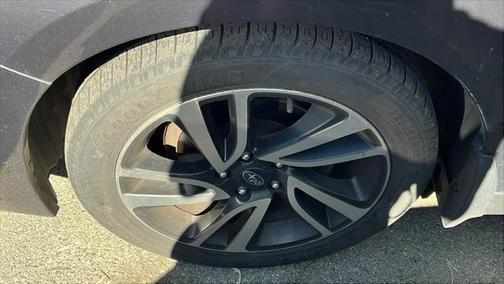 2017 Subaru Legacy Sport