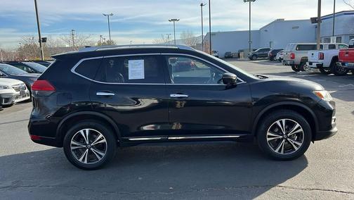 2017 Nissan Rogue SL