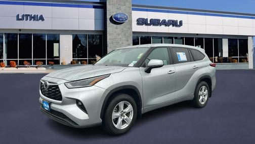 2021 Toyota Highlander LE