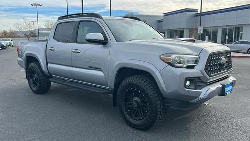 2018 Toyota Tacoma TRD Sport