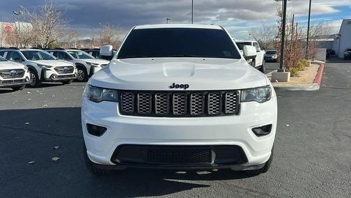 2021 Jeep Grand Cherokee Laredo