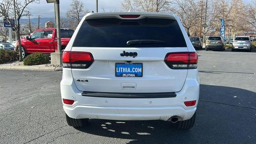 2021 Jeep Grand Cherokee Laredo