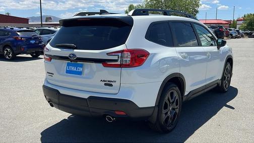 Crystal White Pearl 2026 Subaru Ascent Onyx Edition Touring 7-Passenger