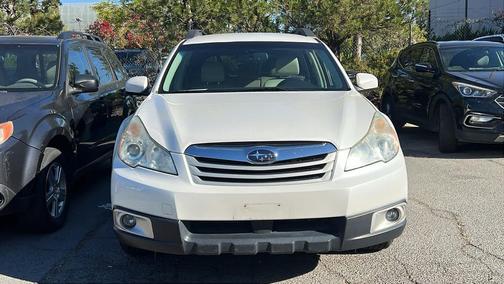 2010 Subaru Outback 2.5 i Premium