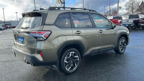 2025 Subaru Forester Hybrid Premium