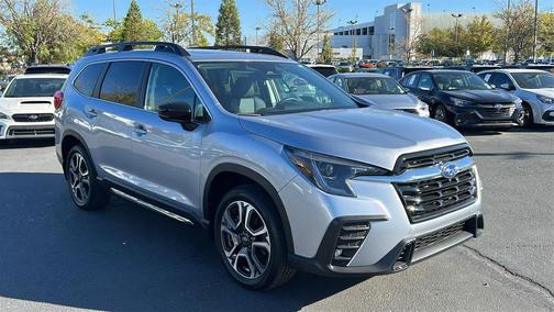 Ice Silver Metallic 2026 Subaru Ascent Limited 7-Passenger