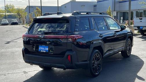 Crystal Black Silica 2026 Subaru Outback Limited XT