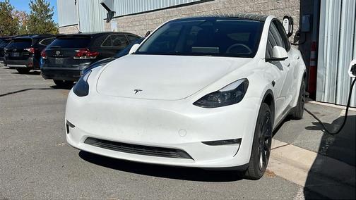 2023 Tesla Model Y AWD