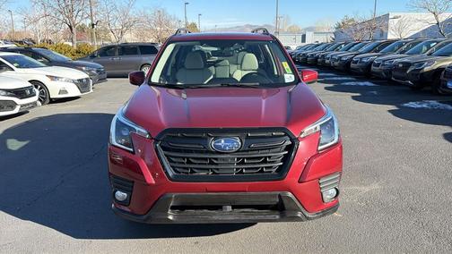 2023 Subaru Forester Premium