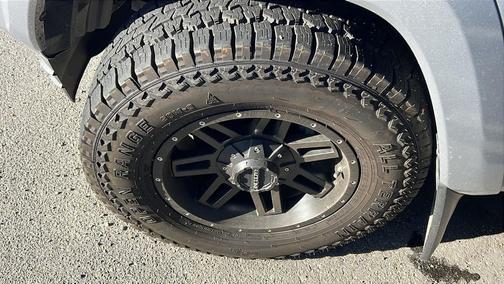 2018 Toyota Tacoma TRD Sport